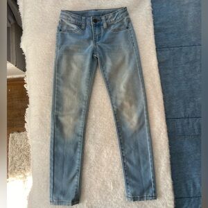 Total Girl skinny jeans size 8 slim, light wash denim, stretchy